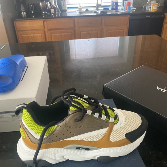 Dior sneakers - Picture 2 of 5